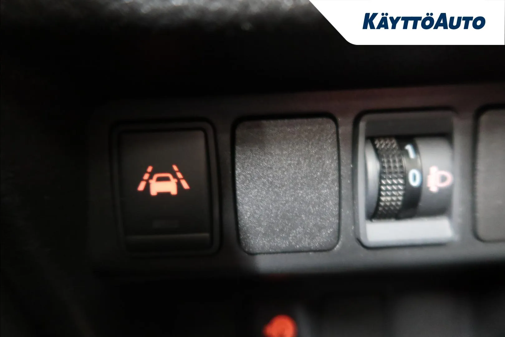 Nissan Qashqai BVK-512 carousel image