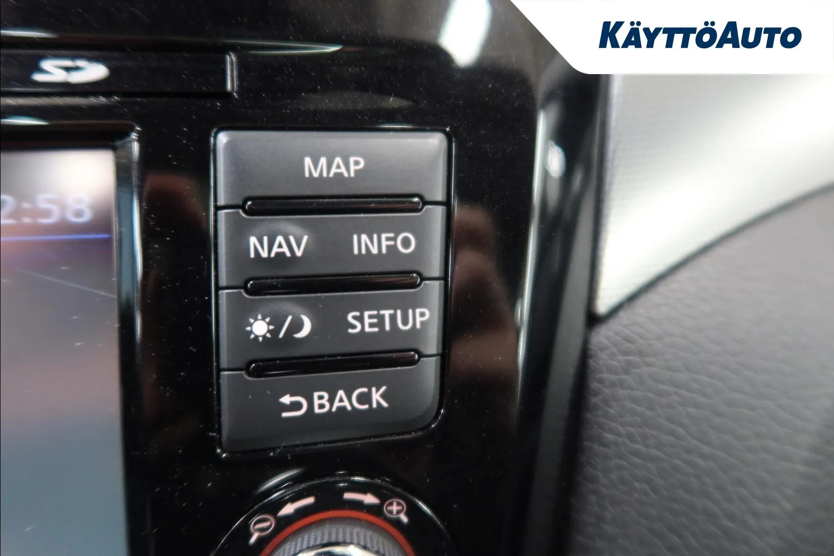 Nissan Qashqai BVK-512 carousel image