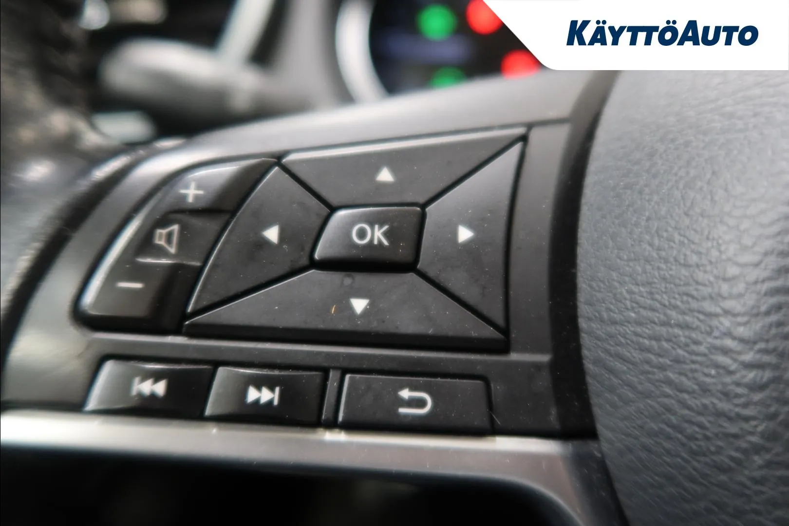 Nissan Qashqai BVK-512 carousel image