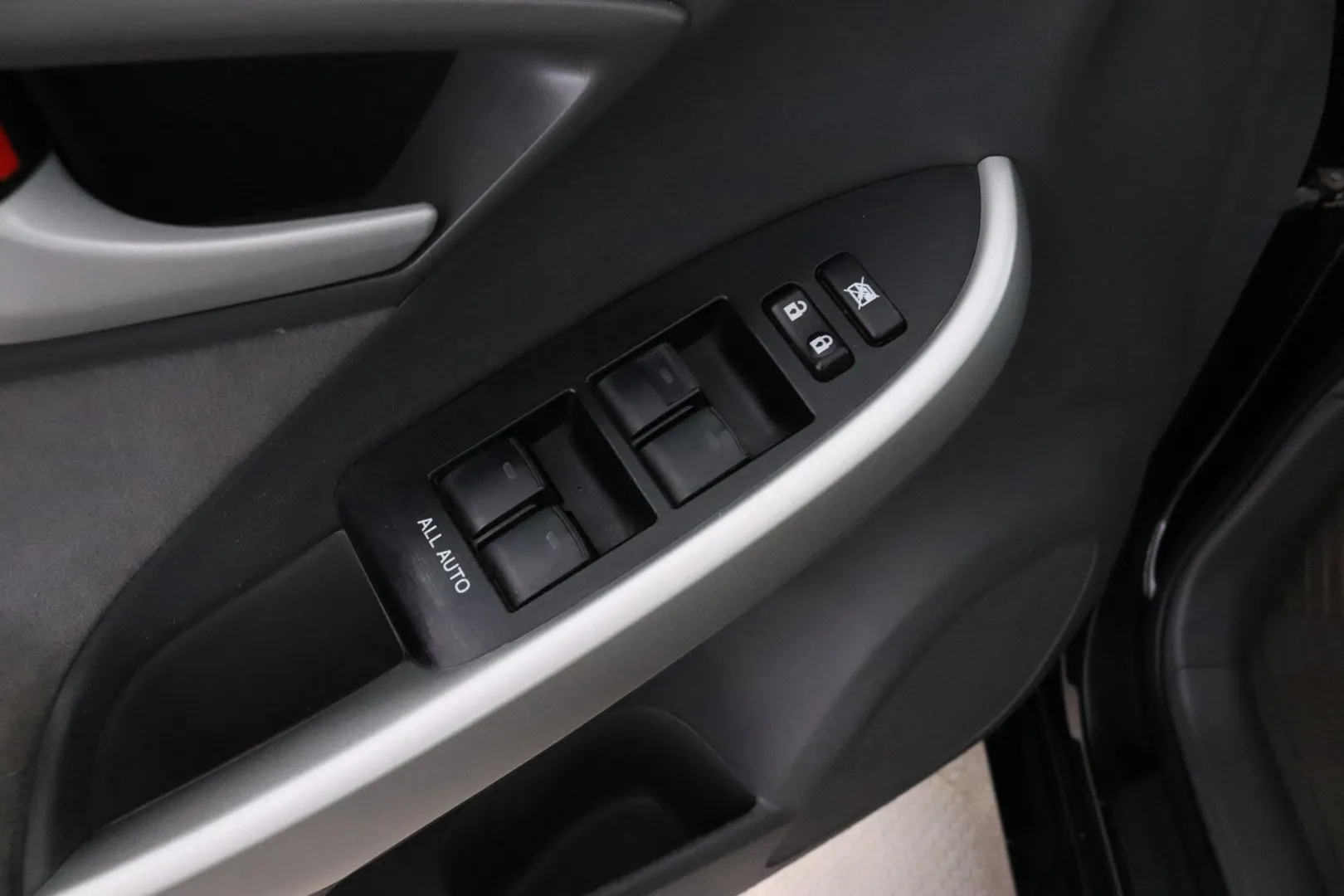 TOYOTA Prius FJO-541 carousel image