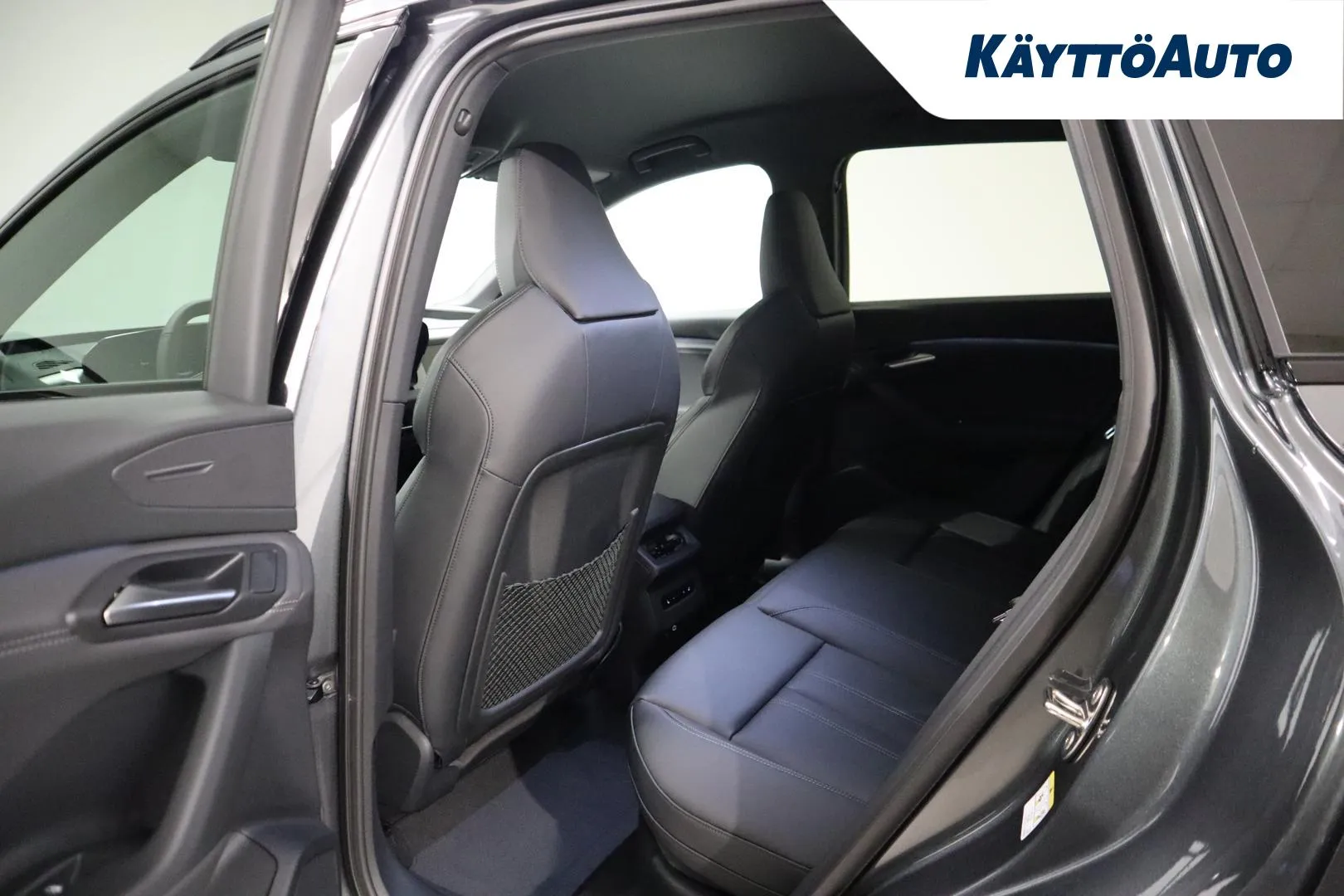 Audi Q6 e-tron LTL-561 carousel image