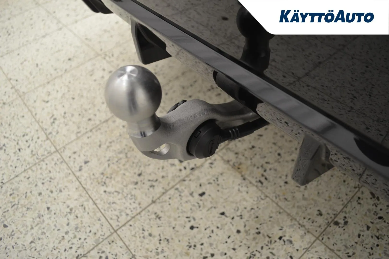 BMW iX1 LTL-101 carousel image