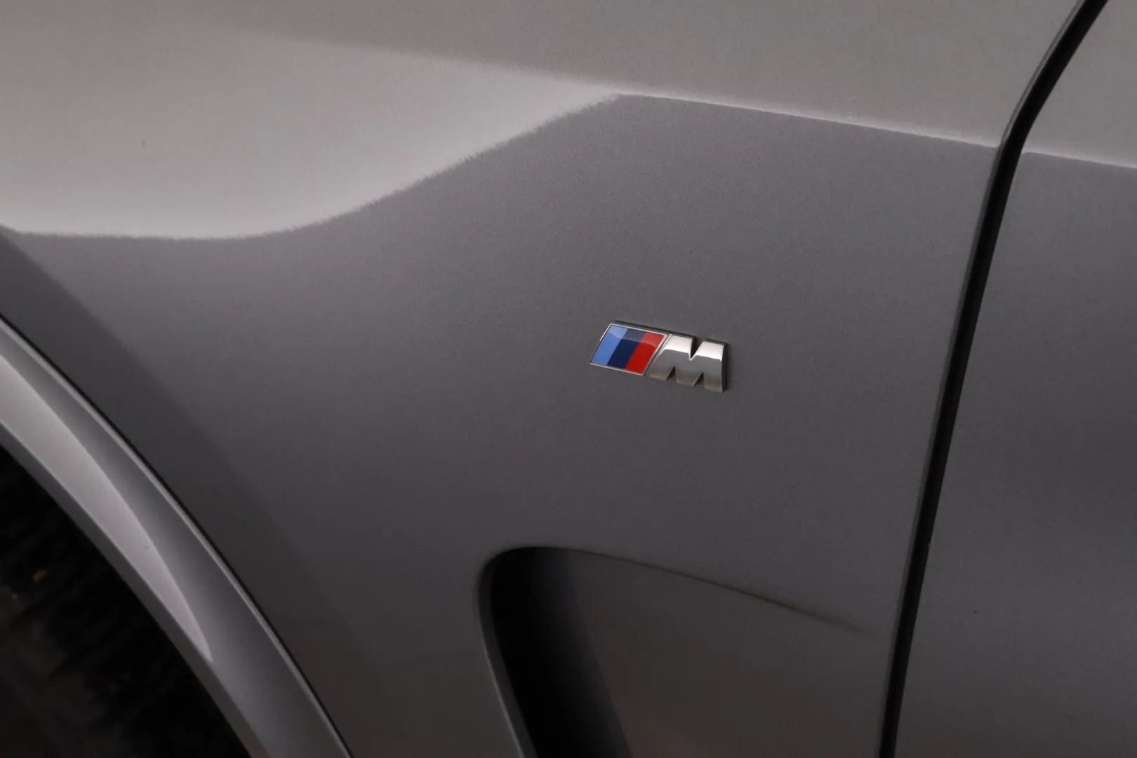 BMW X5 CNG-813 carousel image