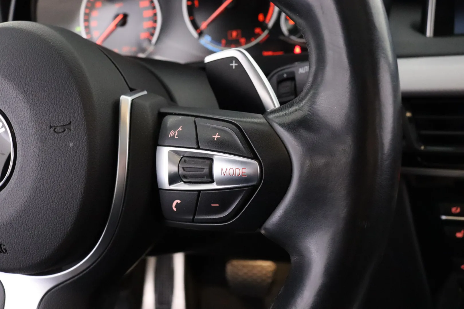 BMW X5 CNG-813 carousel image