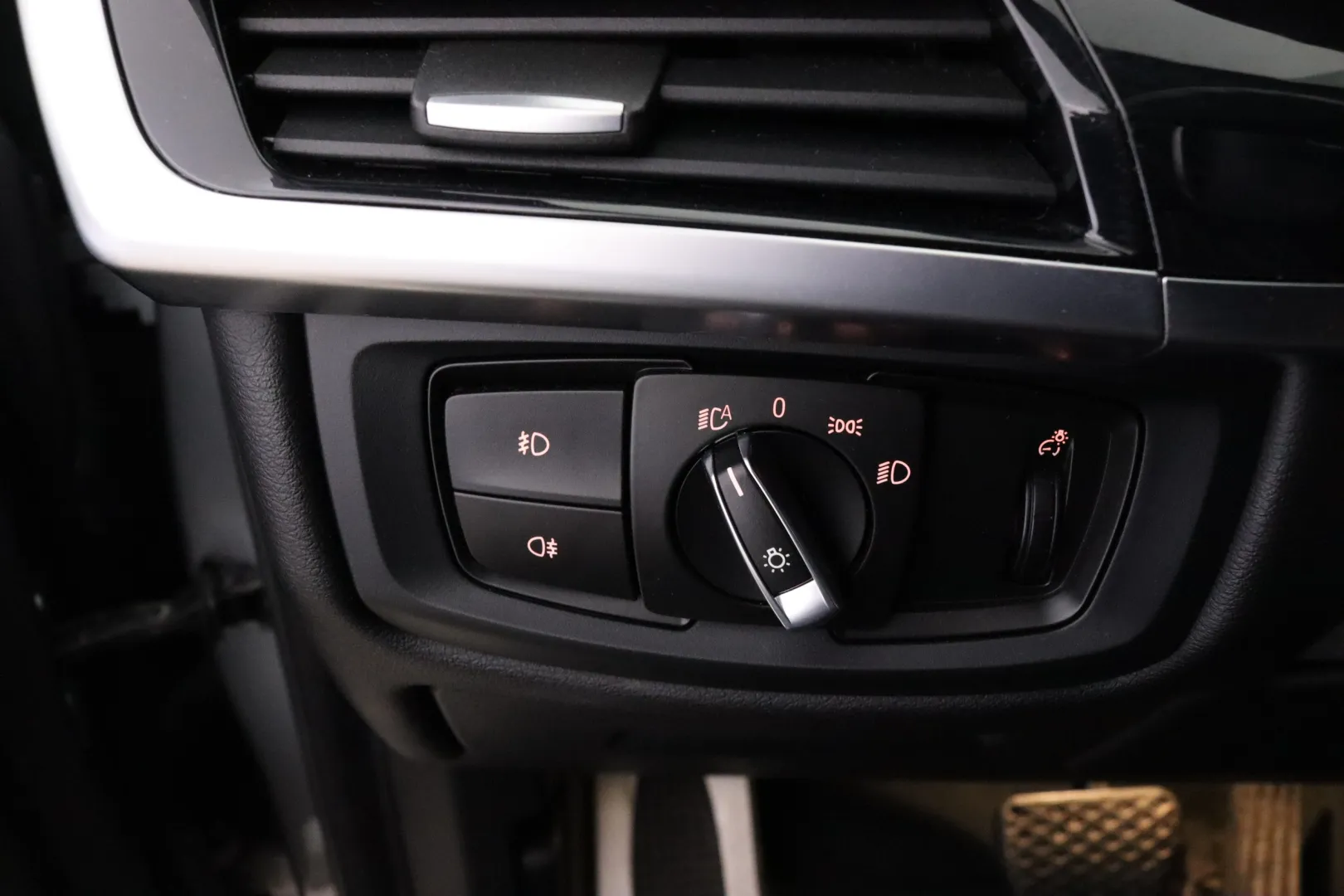 BMW X5 CNG-813 carousel image