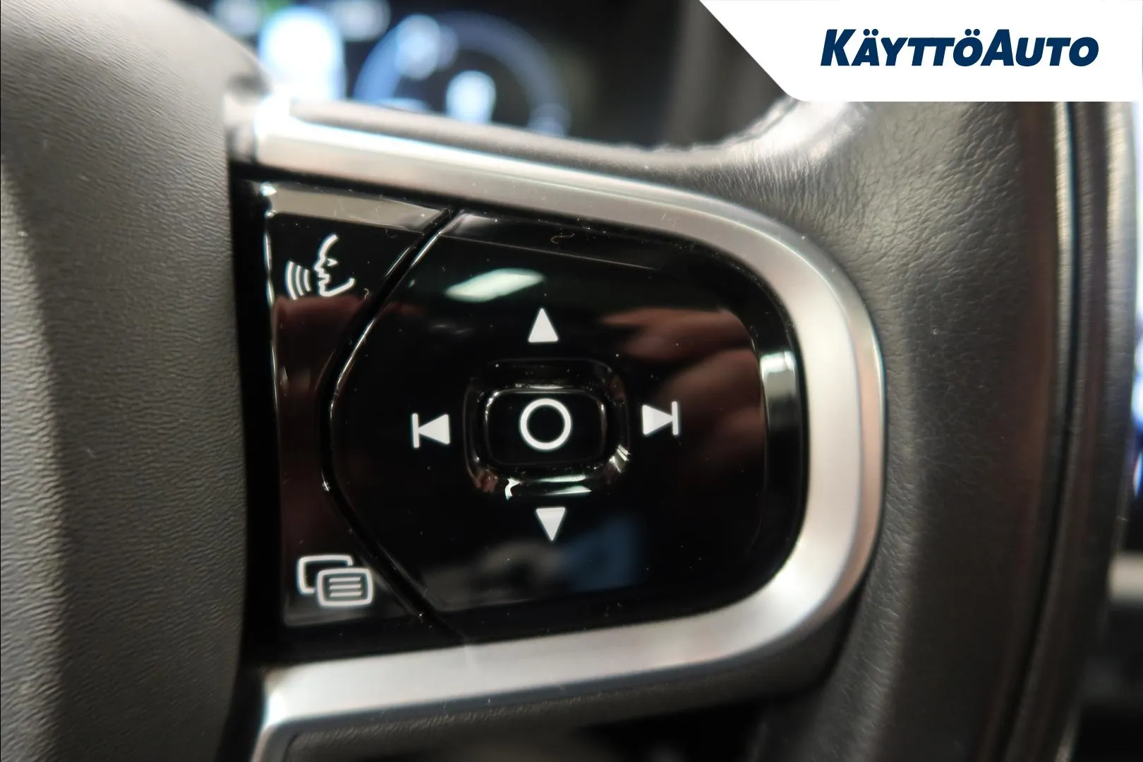 VOLVO V60 CMS-580 carousel image