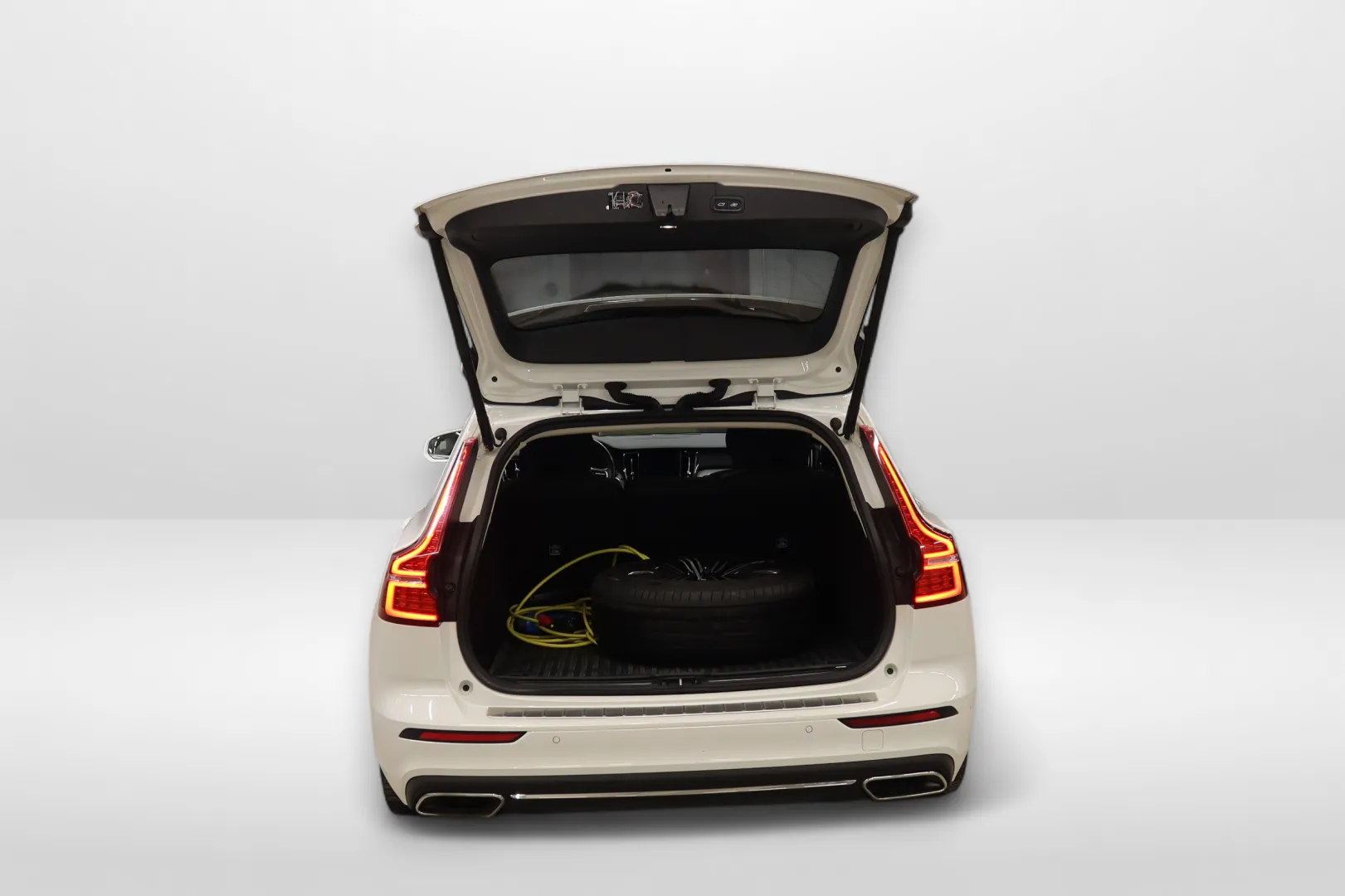 VOLVO V60 CMS-580 carousel image