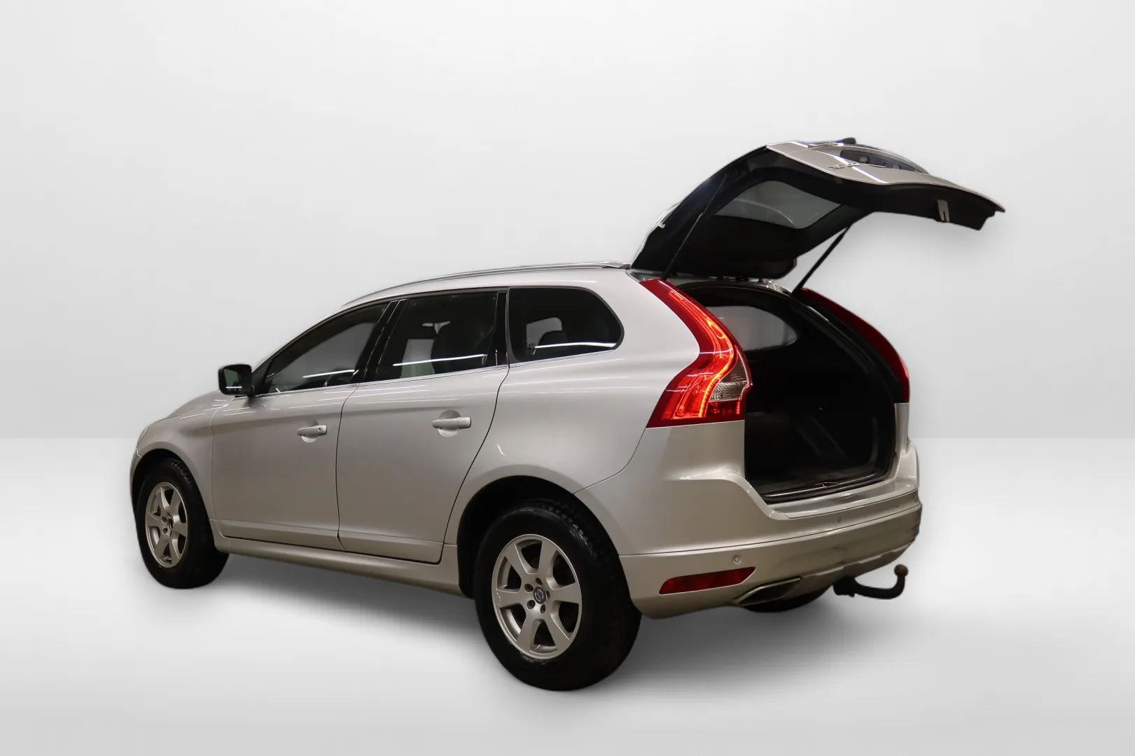 Volvo XC60 FNZ-493 carousel image