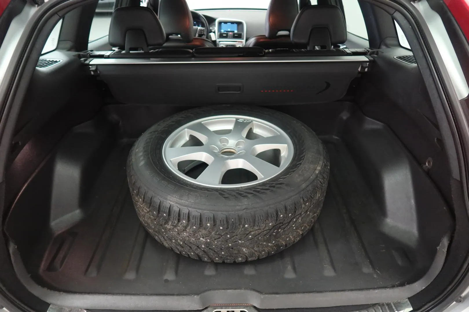 Volvo XC60 FNZ-493 carousel image