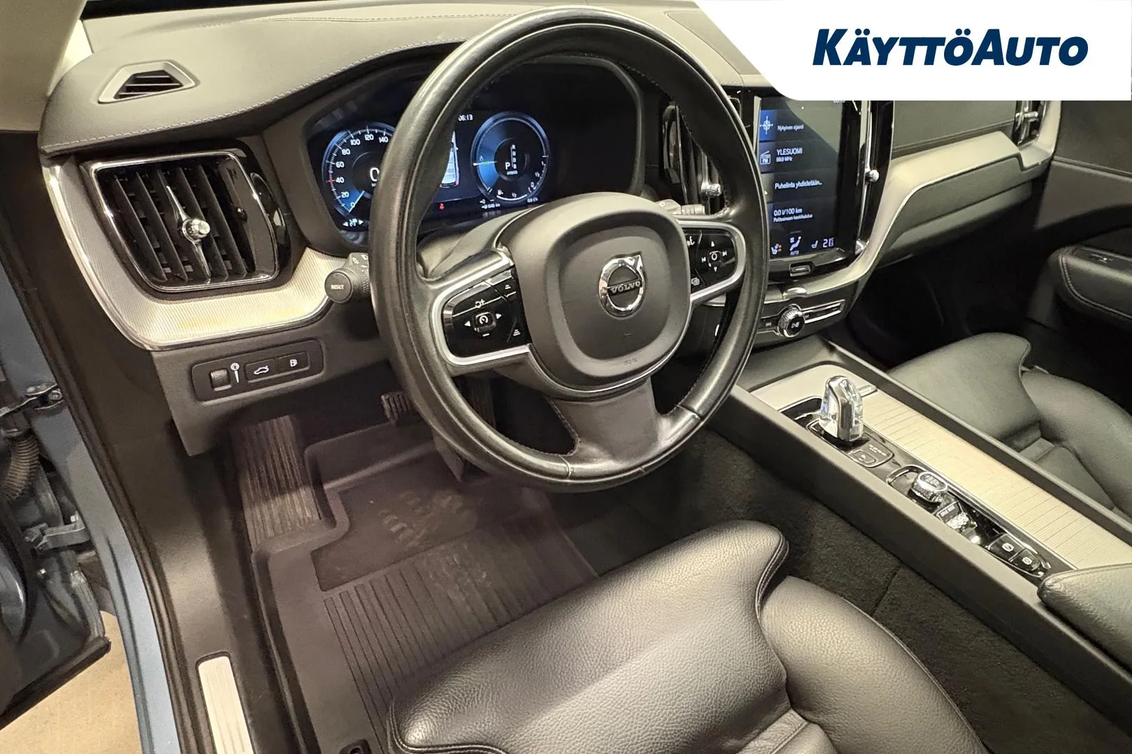 VOLVO XC60 IOP-248 carousel image