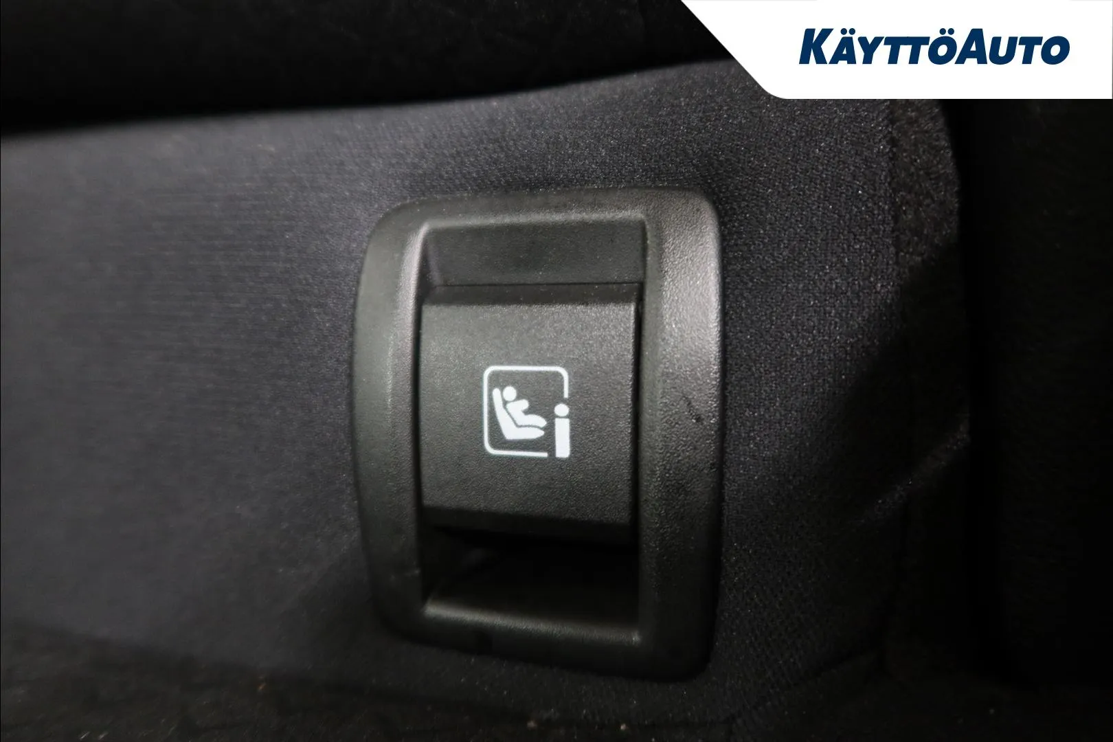 Nissan Juke OZZ-680 carousel image