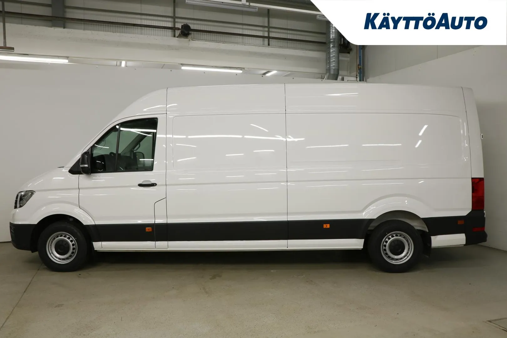 Volkswagen Crafter KXM-846 carousel image