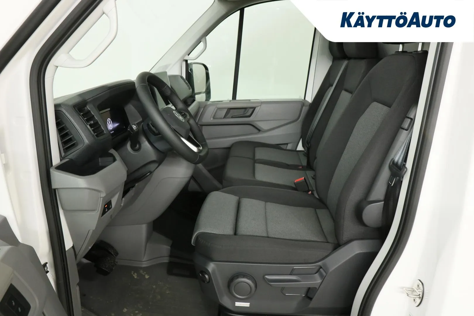 Volkswagen Crafter KXM-846 carousel image