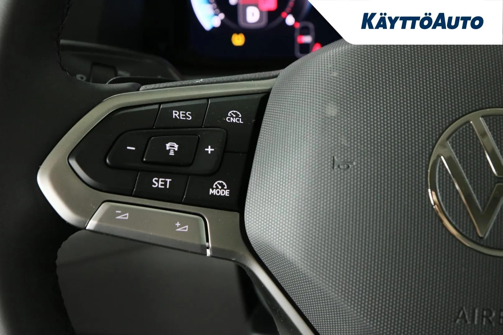 Volkswagen Crafter KXM-846 carousel image