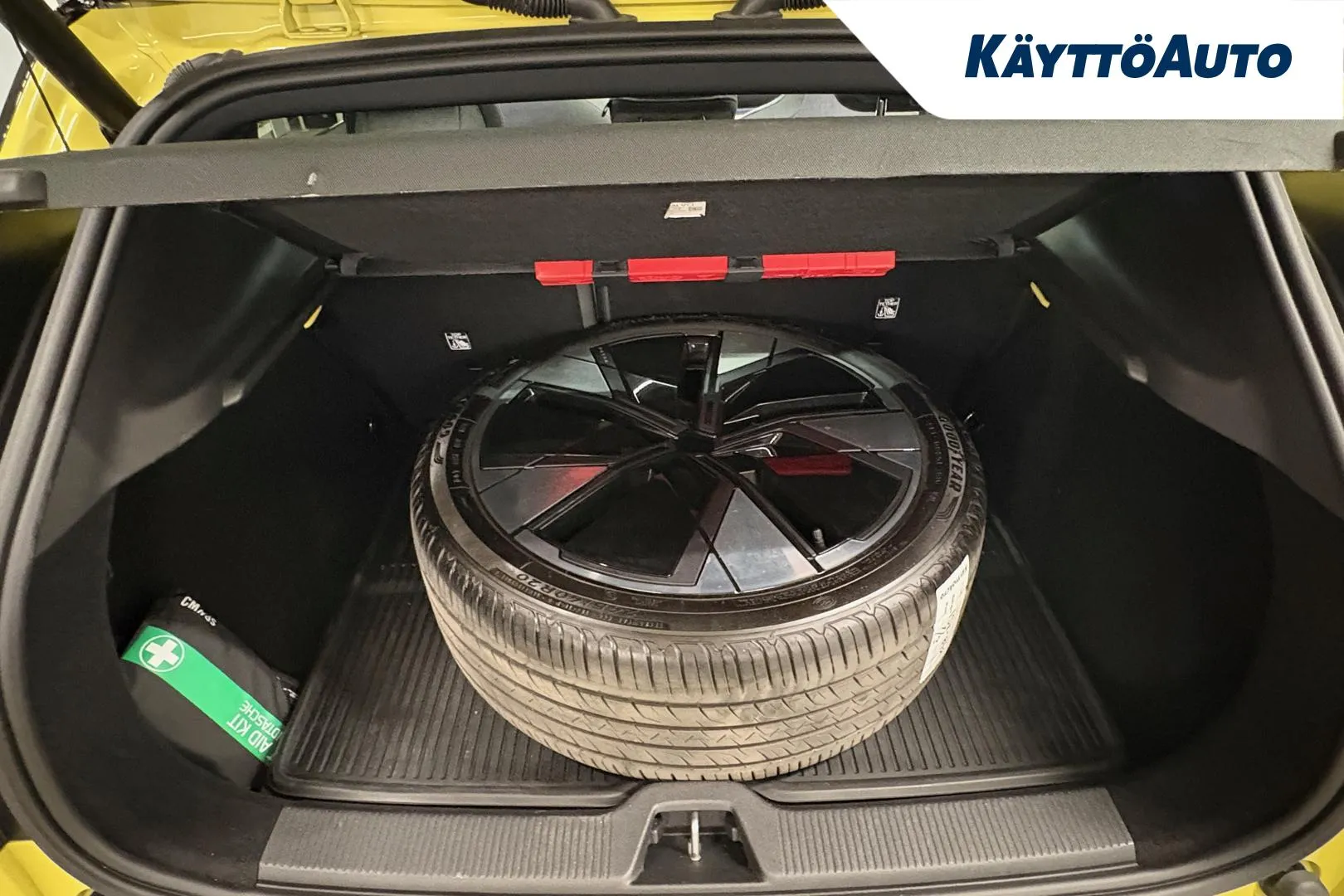 VOLVO EX30 ISV-842 carousel image