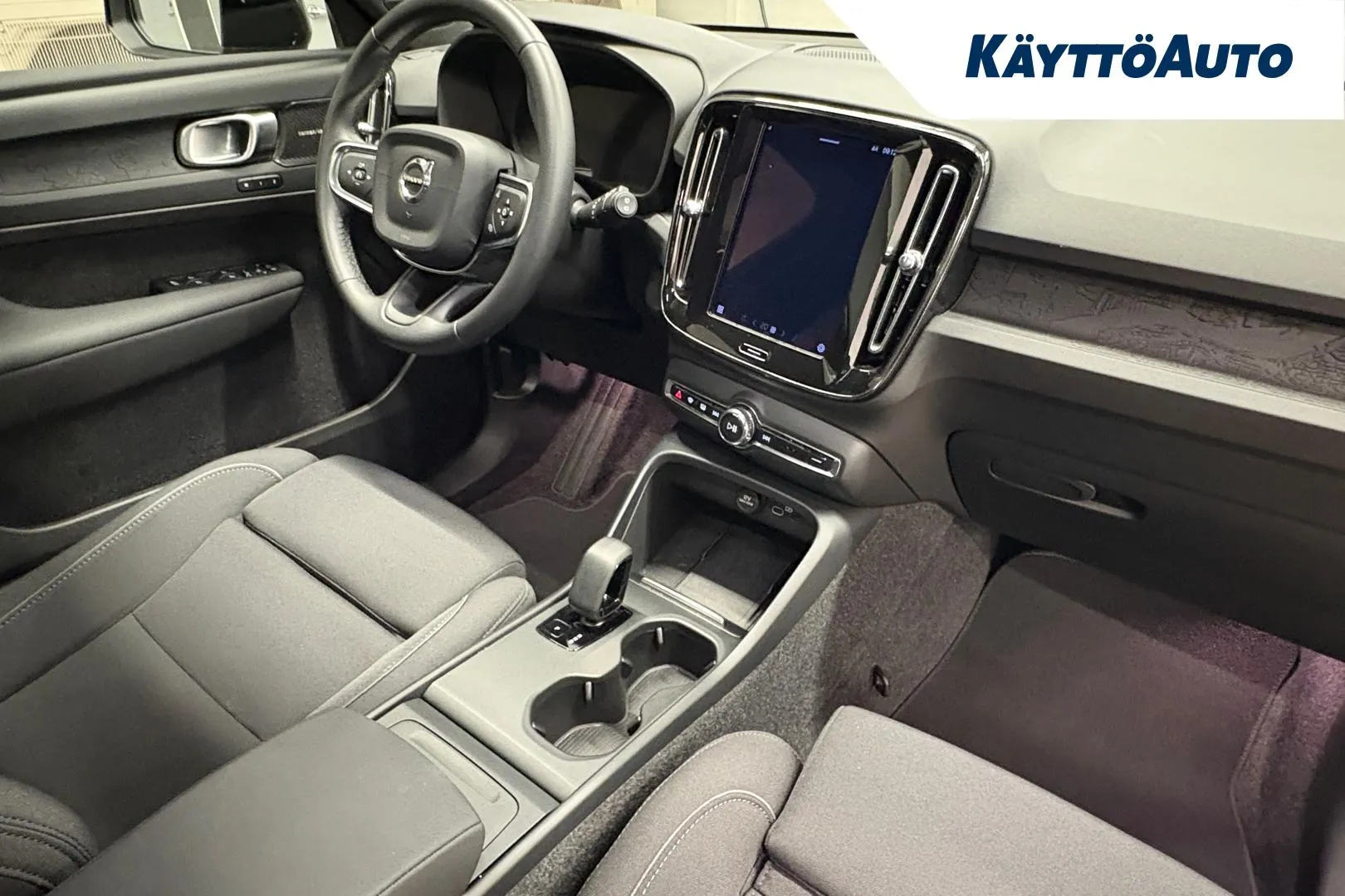 VOLVO EX40 ISV-844 carousel image