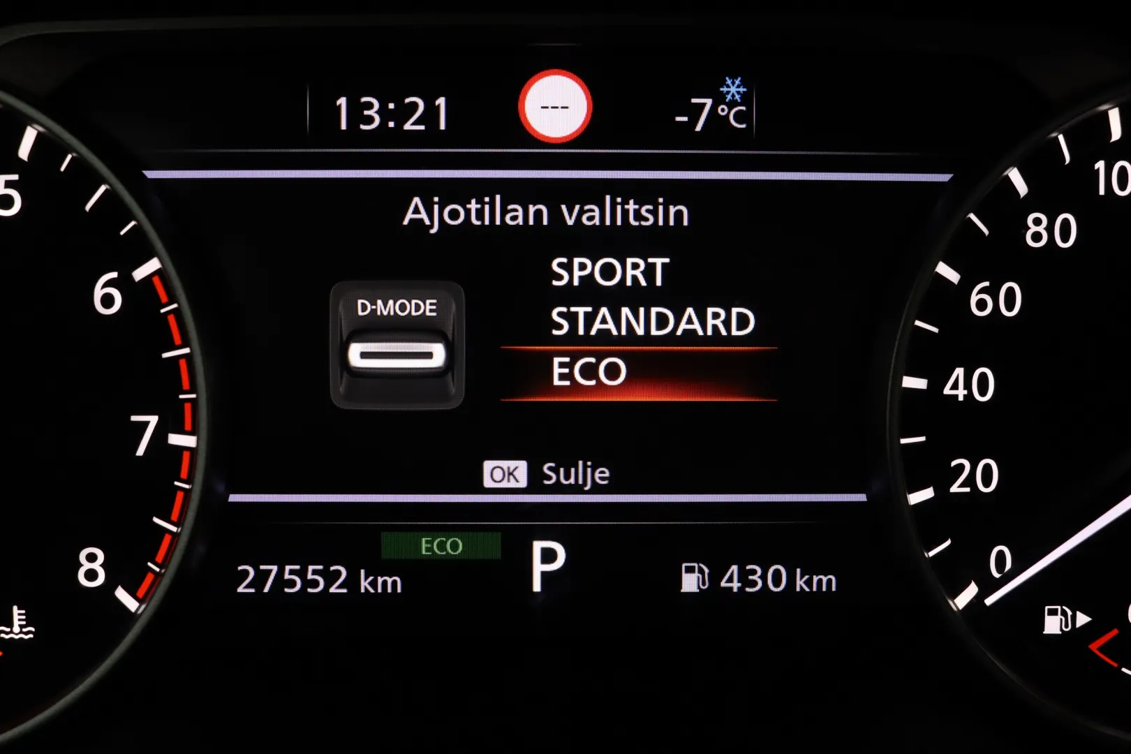 NISSAN Qashqai XSS-506 carousel image