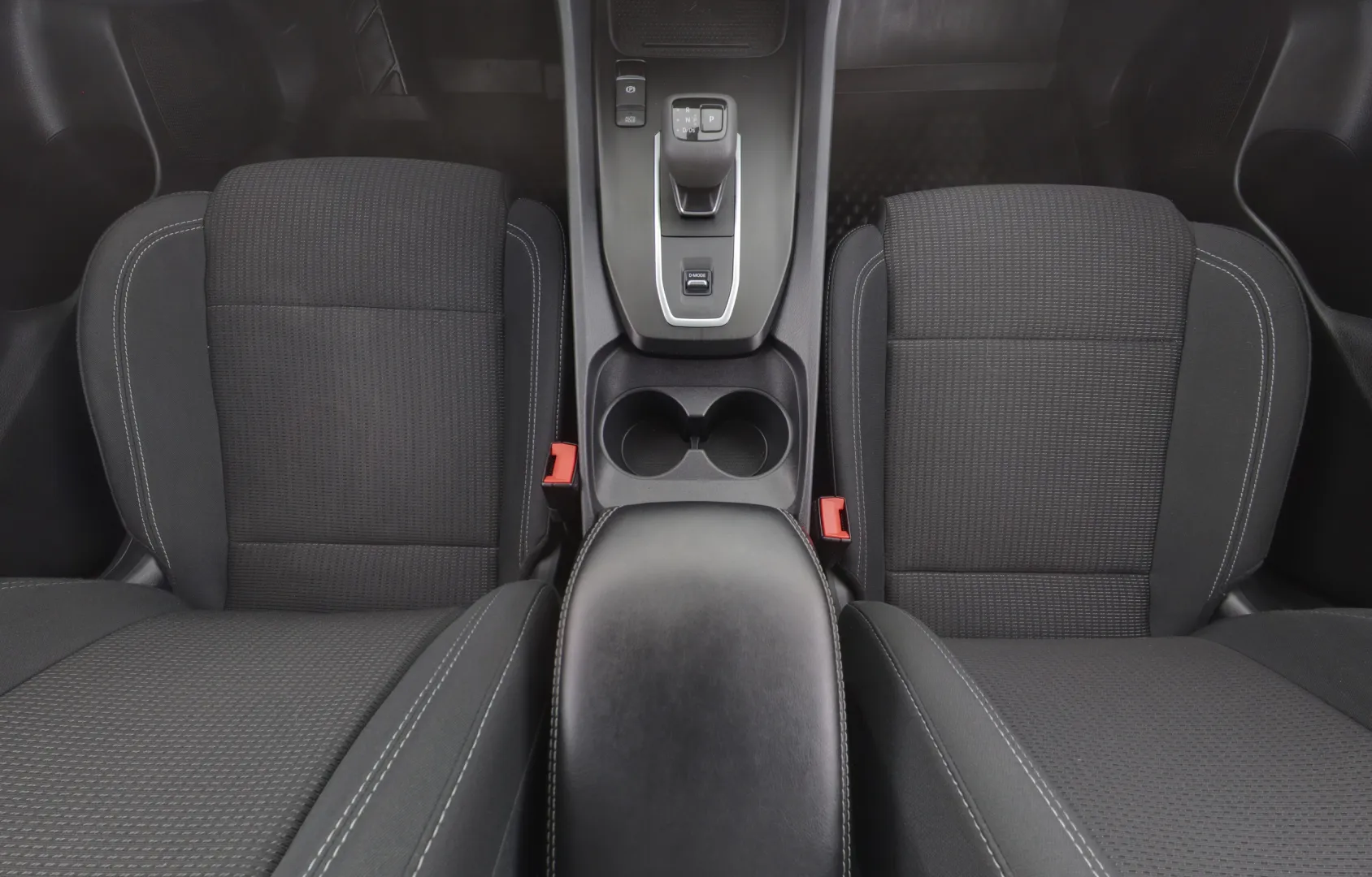 NISSAN Qashqai XSS-506 carousel image