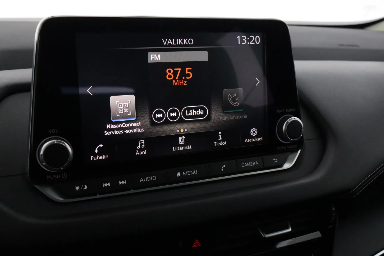 NISSAN Qashqai XSS-506 carousel image