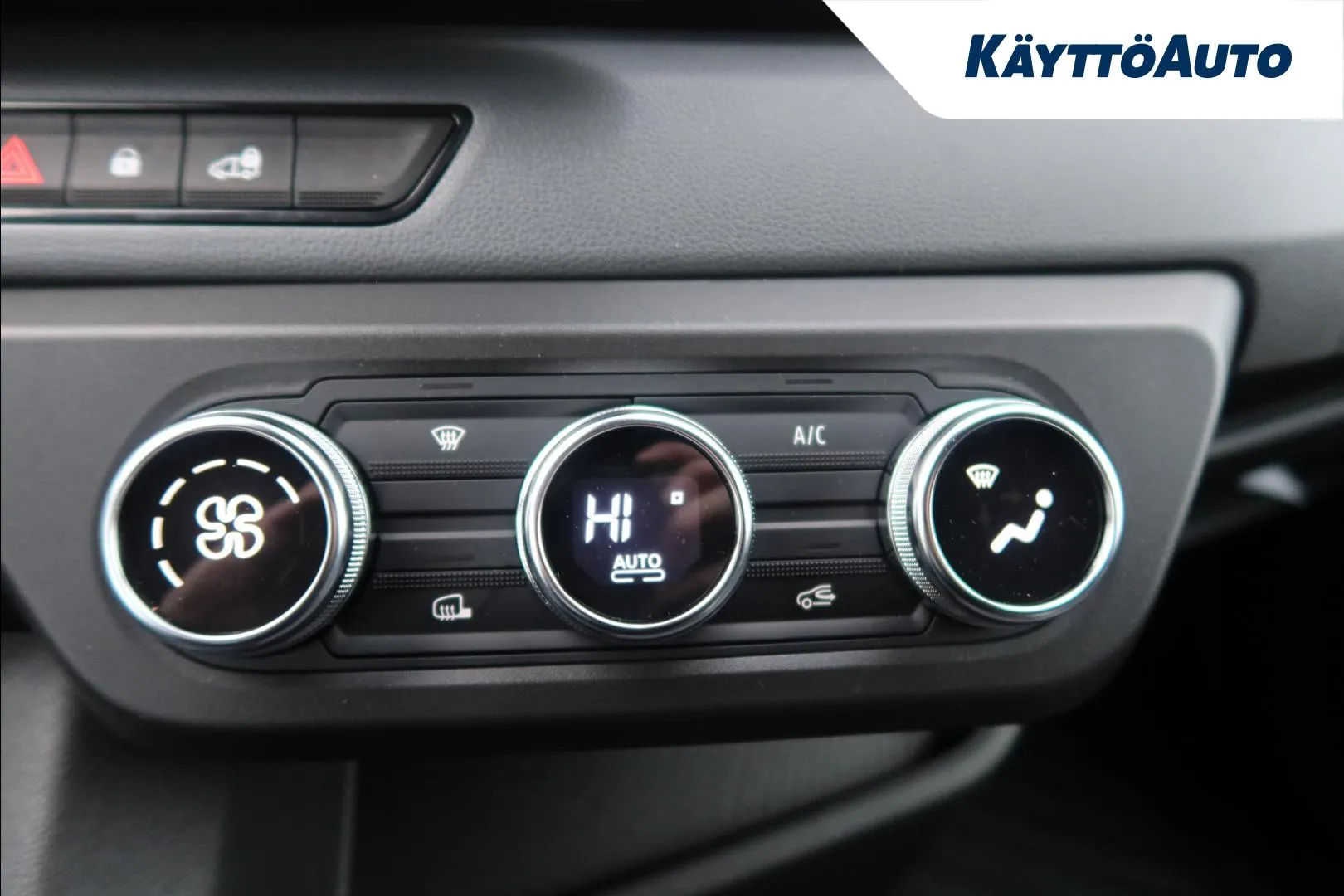 Nissan Interstar EVP-464 carousel image