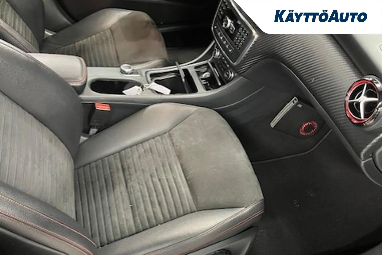 MERCEDES-BENZ A SYT-901 carousel image