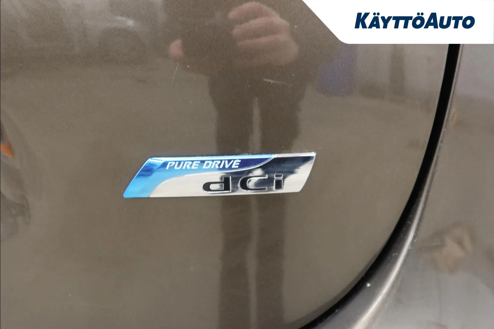 Nissan Qashqai KMU-750 carousel image