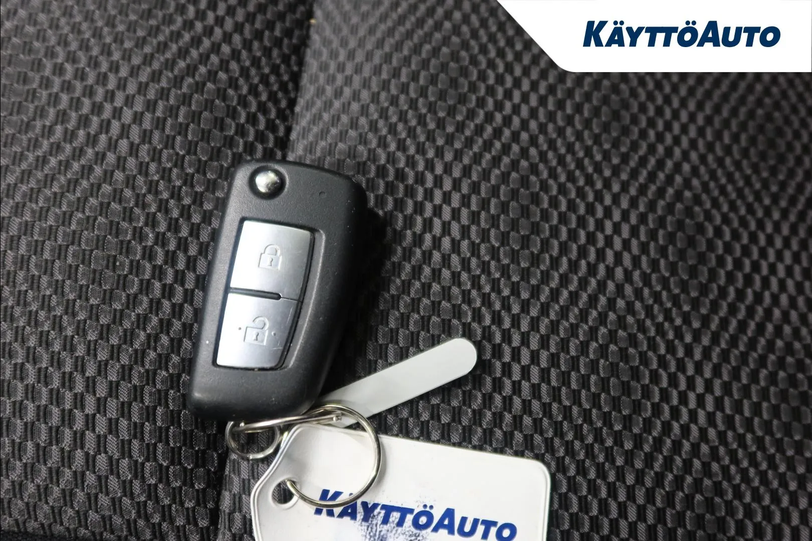 Nissan Qashqai KMU-750 carousel image