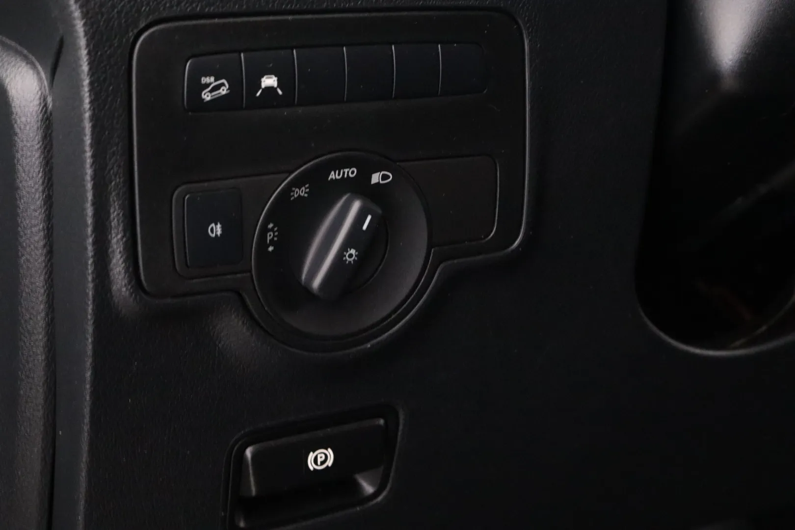 MERCEDES-BENZ Vito YYH-756 carousel image