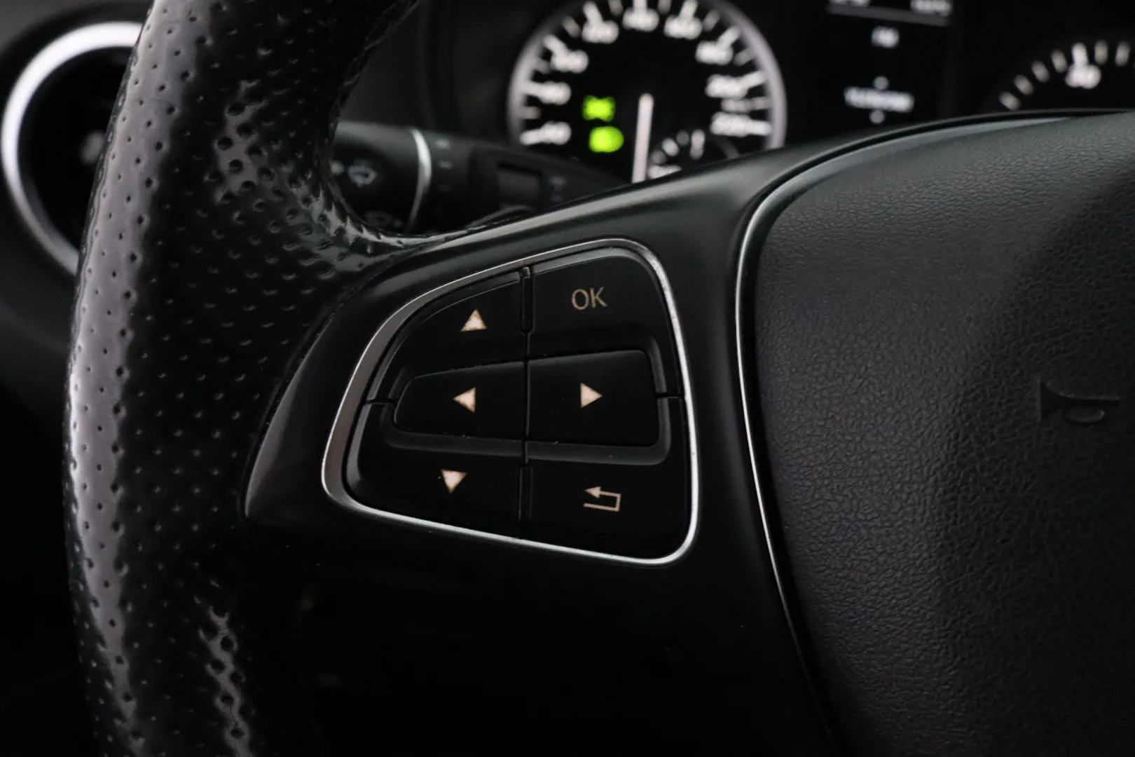 MERCEDES-BENZ Vito YYH-756 carousel image