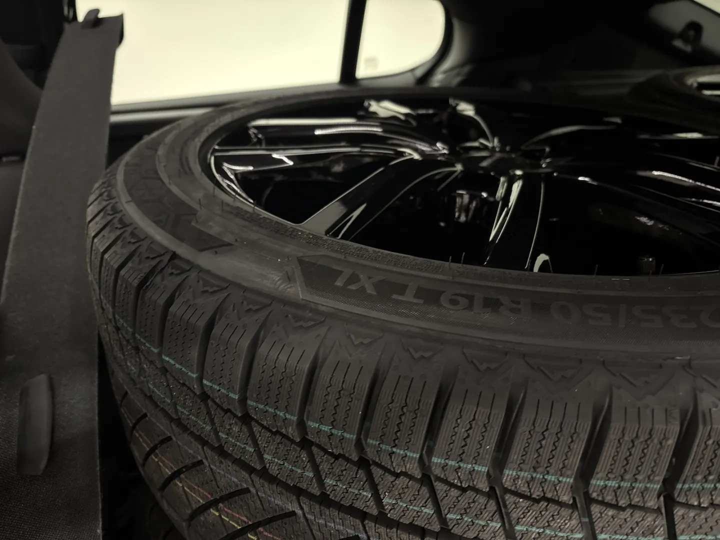 Volvo C40 FSK-807 carousel image