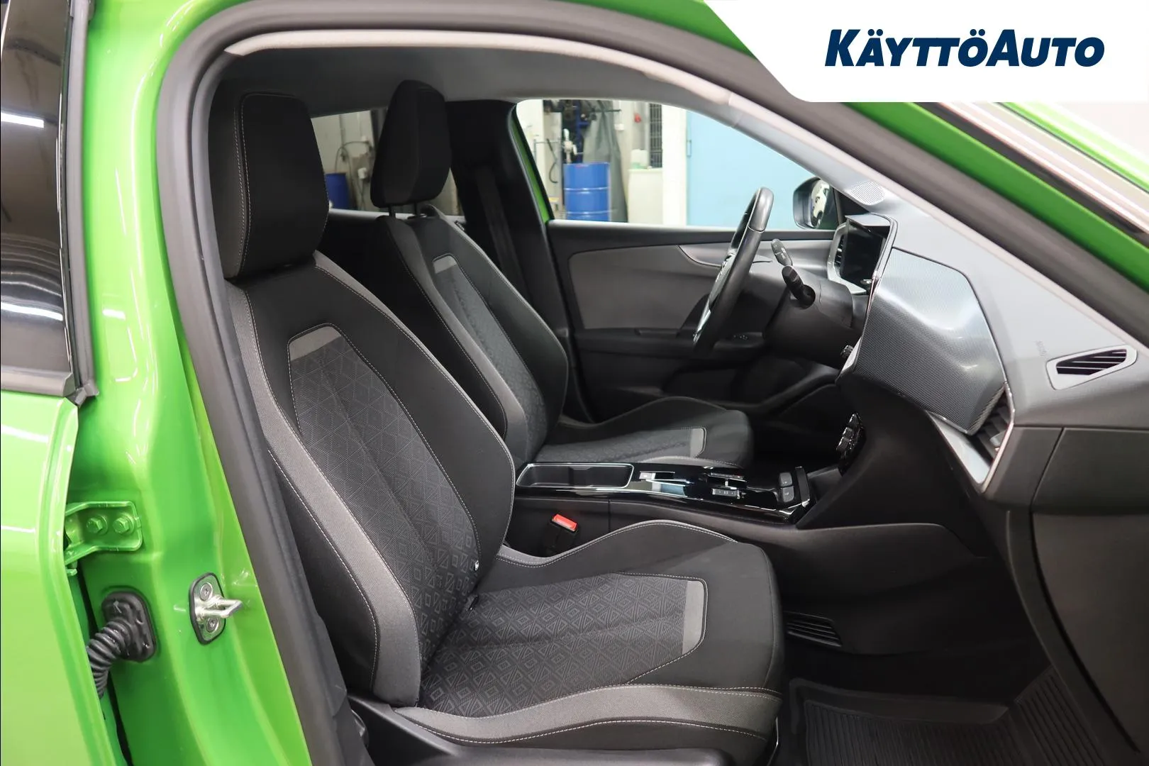 Opel Mokka-e OZV-755 carousel image