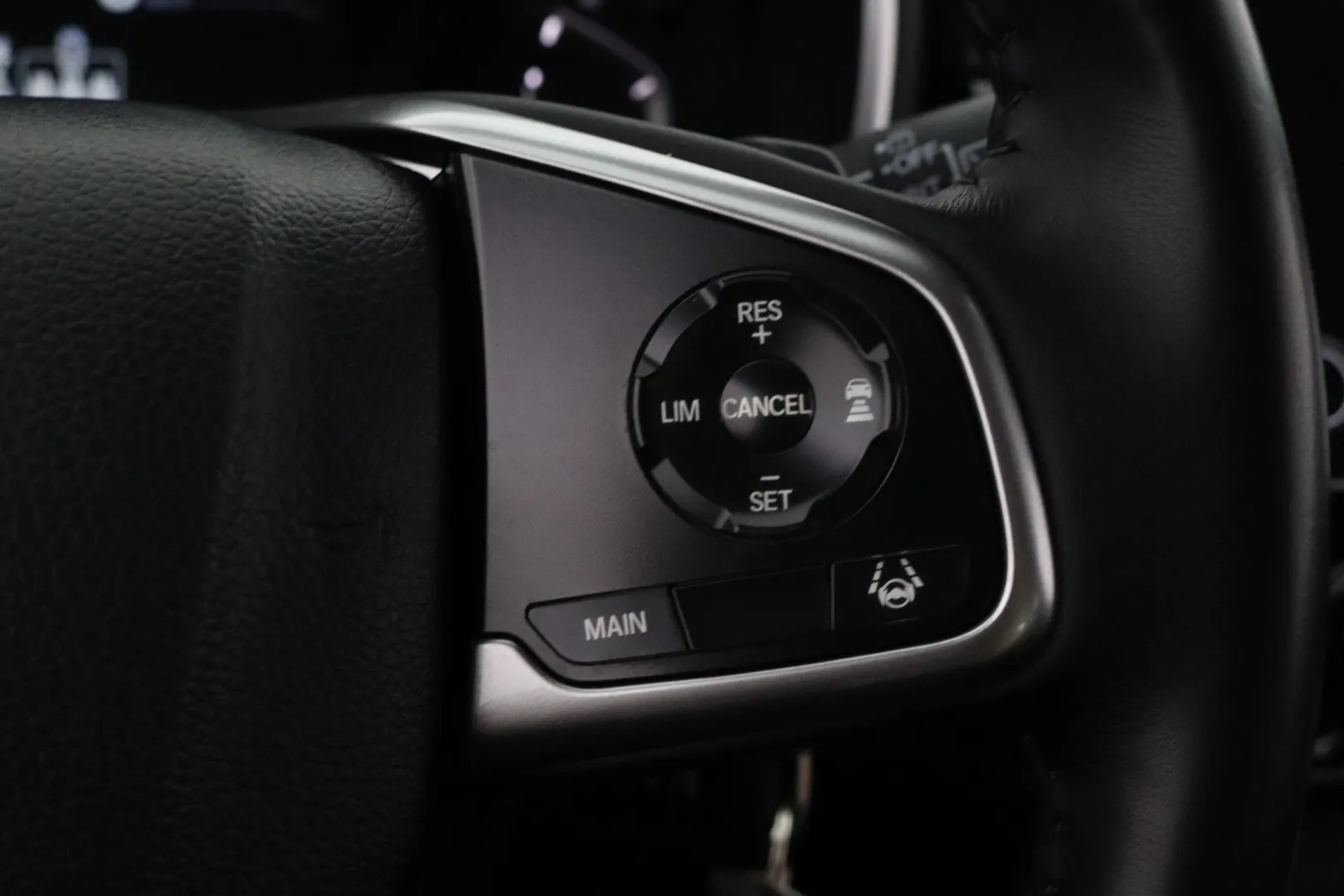 HONDA CR-V CMA-731 carousel image