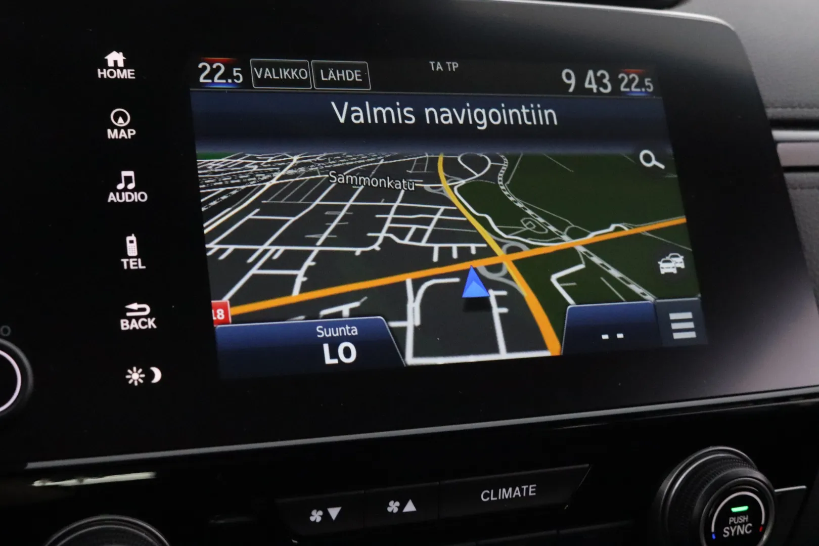 HONDA CR-V CMA-731 carousel image