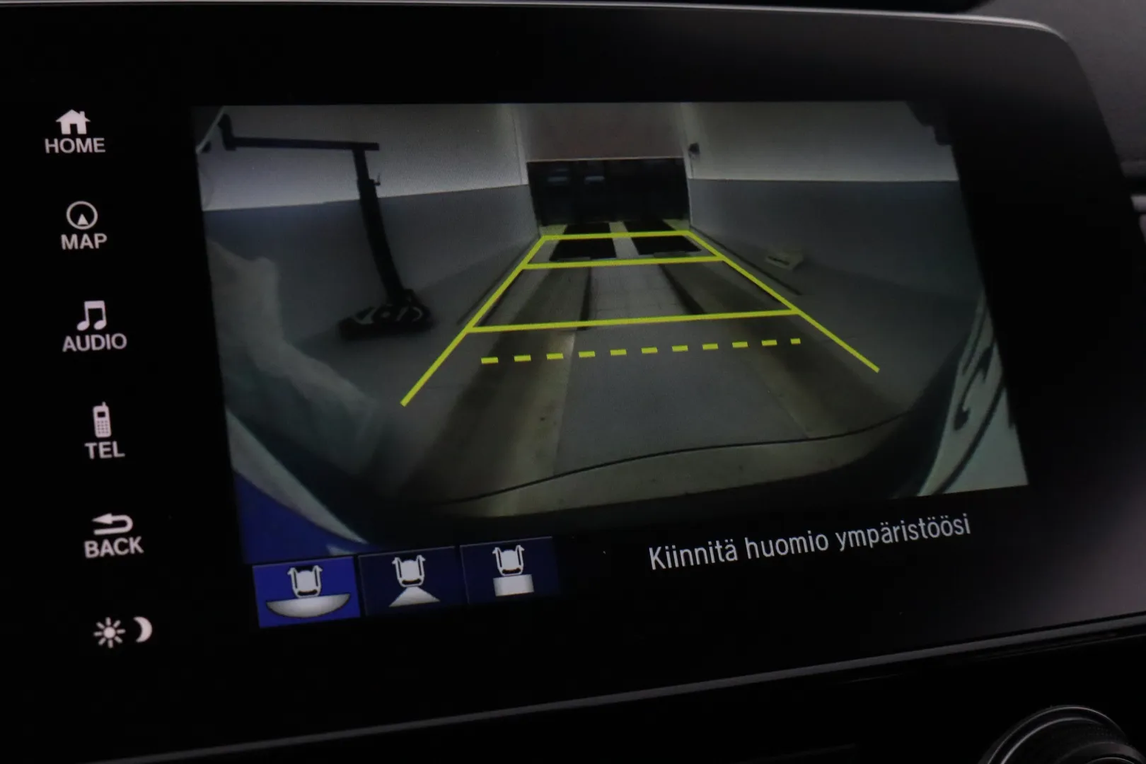 HONDA CR-V CMA-731 carousel image