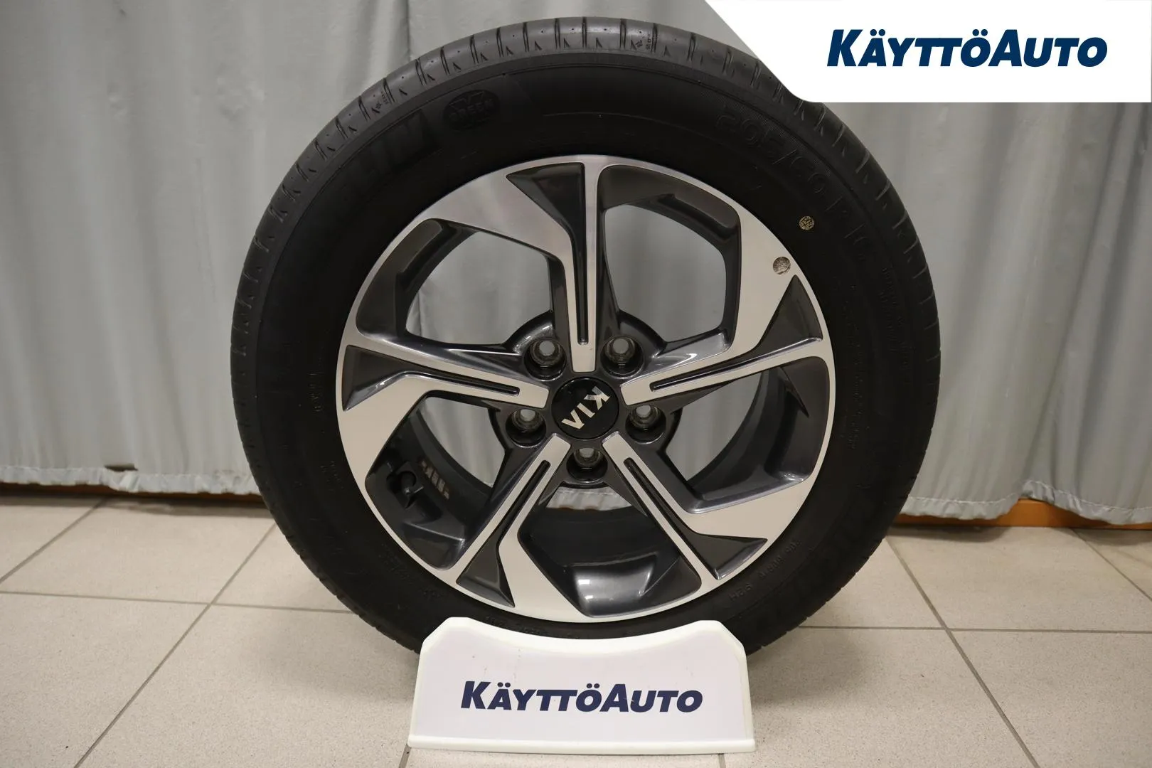 KIA XCeed FOA-965 carousel image