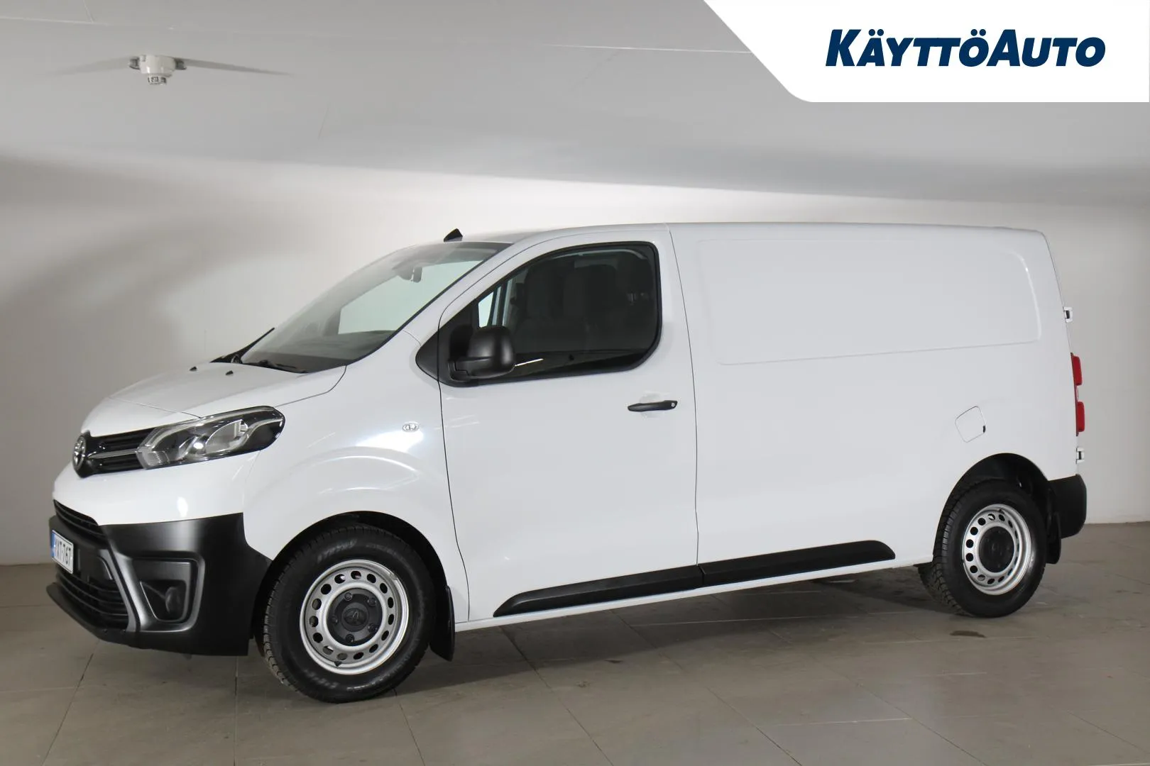 TOYOTA Proace YXT-767 carousel image