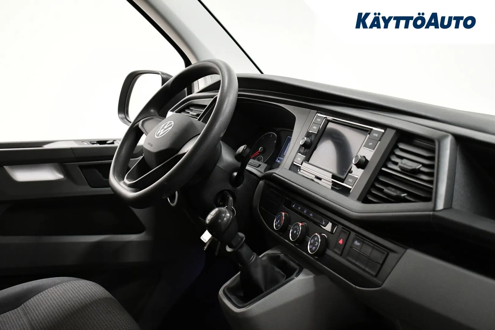 VOLKSWAGEN Transporter YLZ-789 carousel image