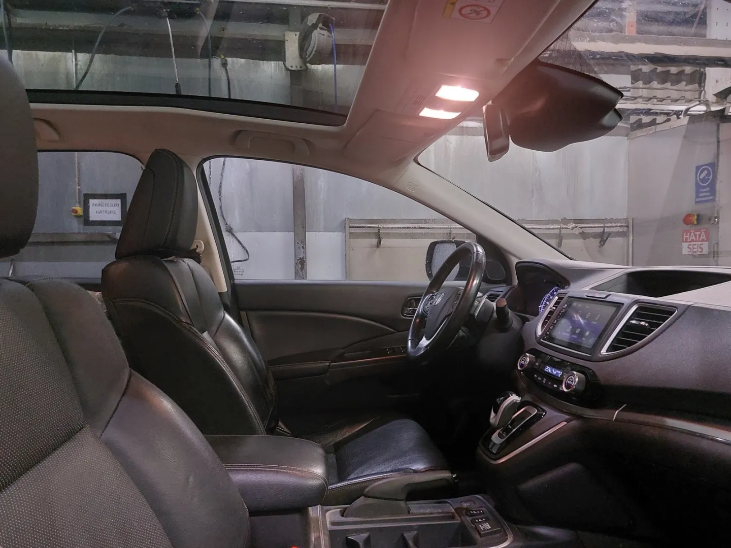 HONDA CR-V YLA-890 carousel image