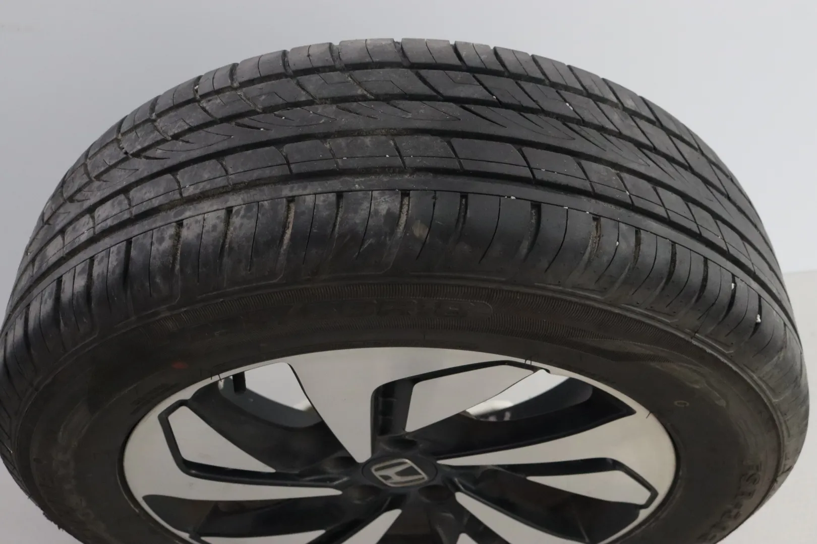 HONDA CR-V YLA-890 carousel image