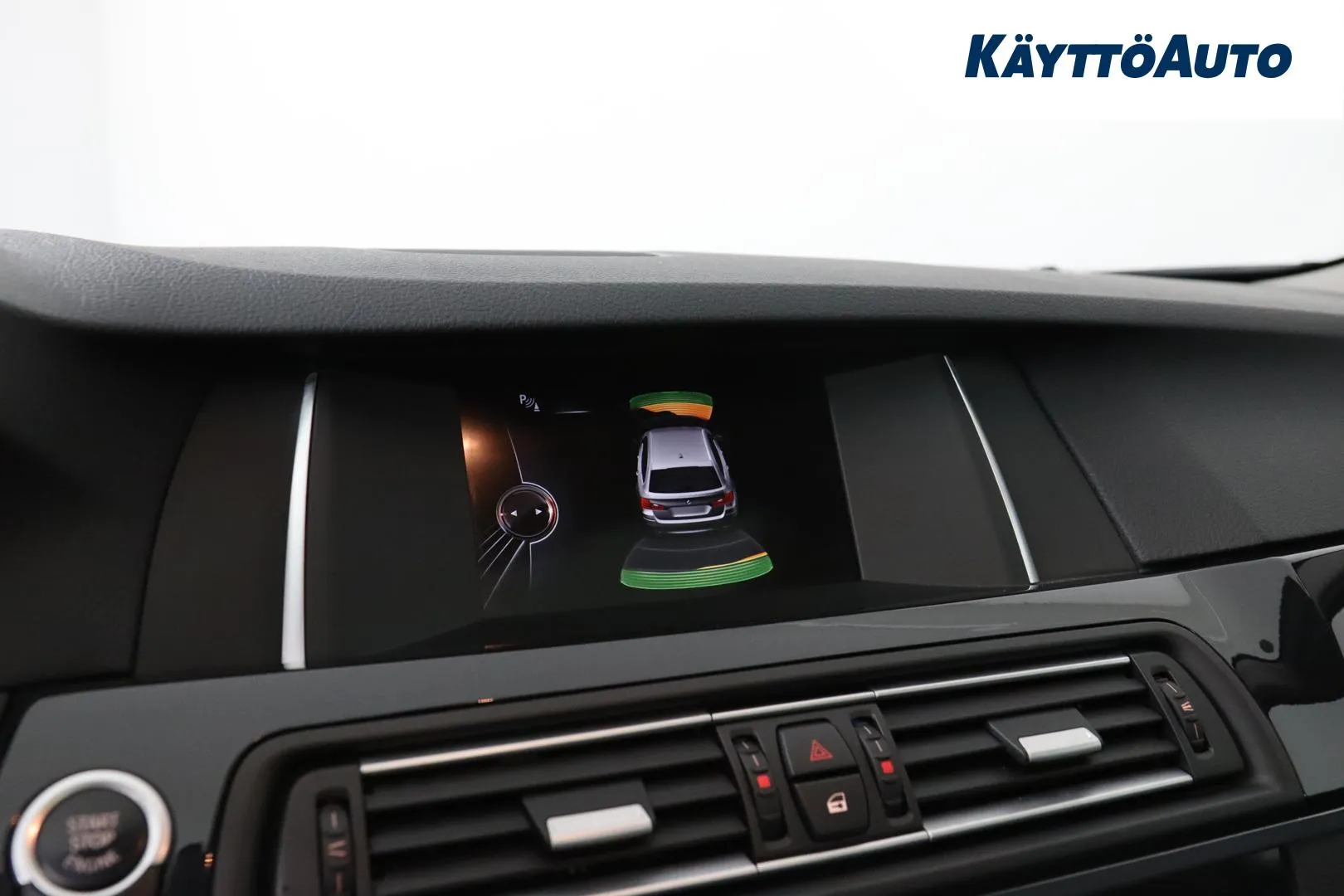 BMW 520 FPU-772 carousel image