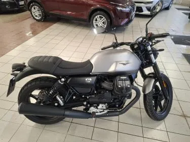 MOTO GUZZI V7 49-AMM carousel image