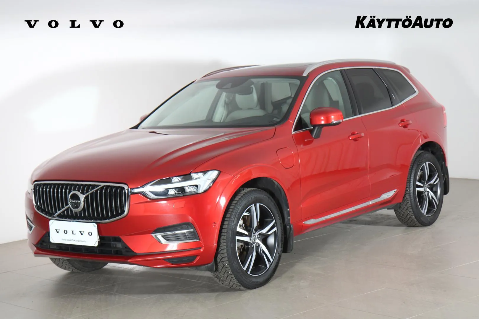 VOLVO XC60 LPX-708 carousel image