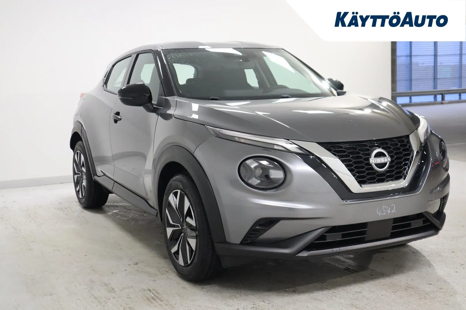 Nissan Juke ISU-479 carousel image