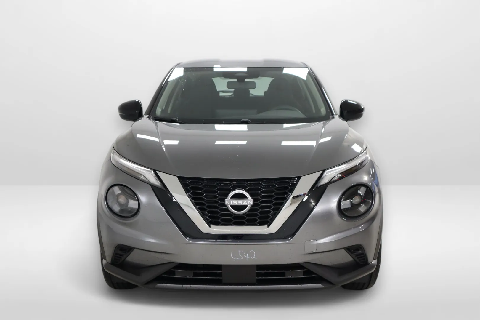 Nissan Juke ISU-479 carousel image