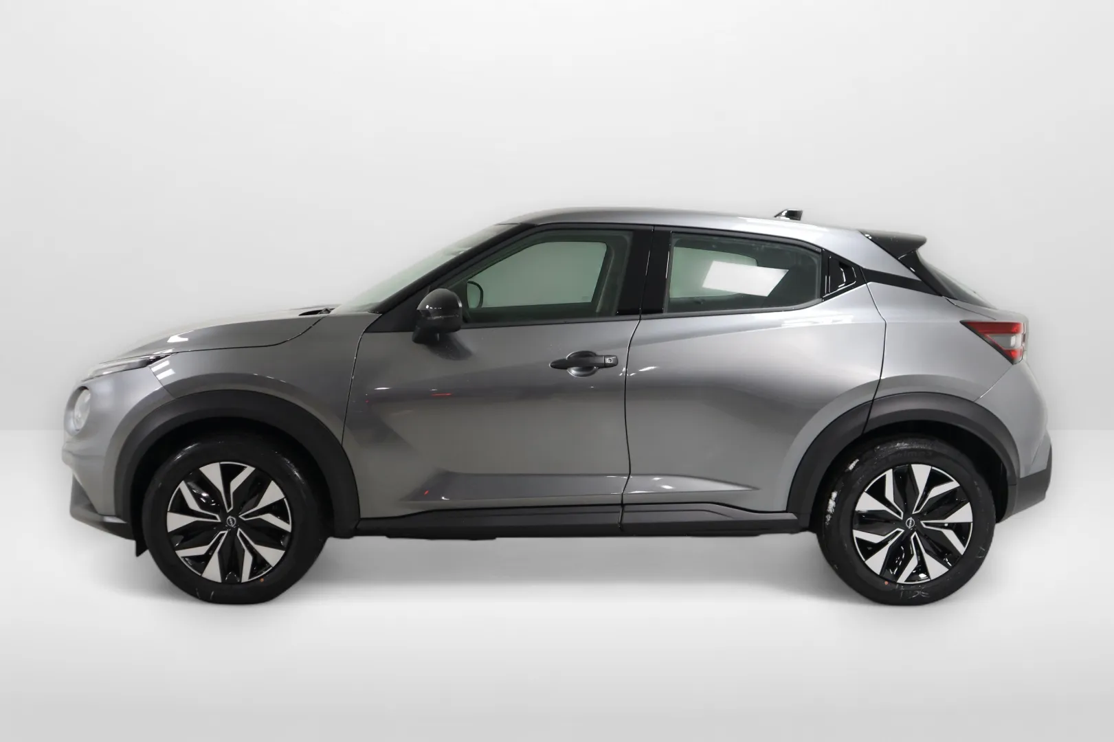 Nissan Juke ISU-479 carousel image