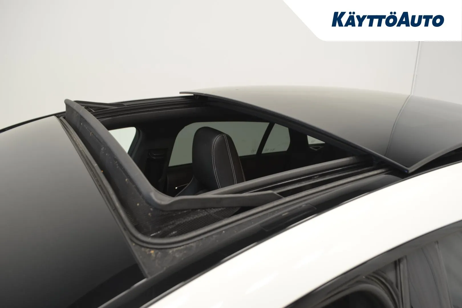 MERCEDES-BENZ CLA GNR-269 carousel image