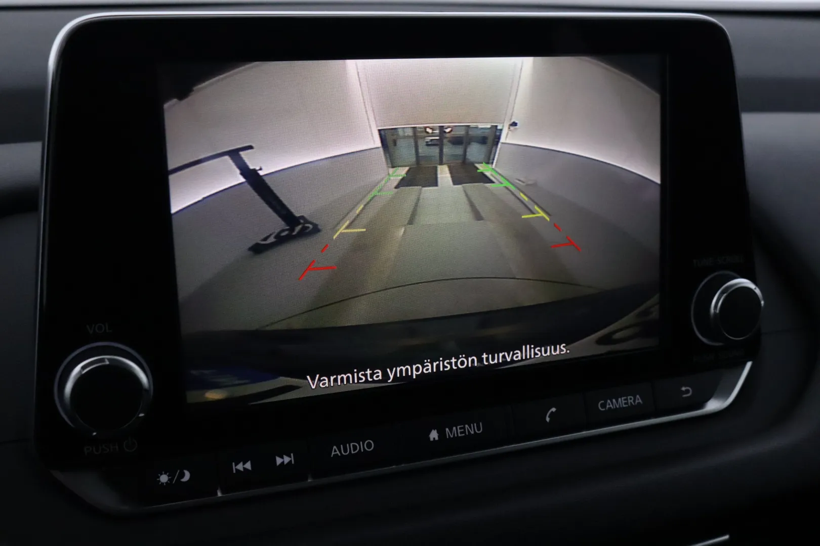 Nissan Qashqai NNR-830 carousel image