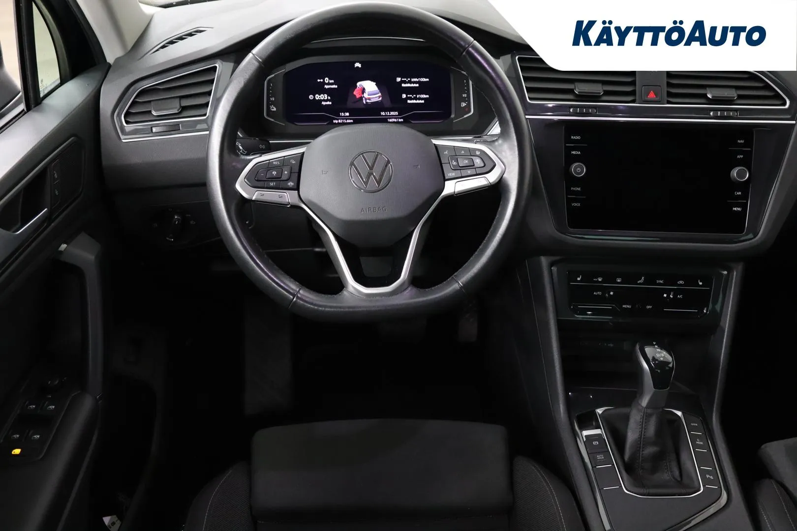 Volkswagen Tiguan FPC-888 carousel image