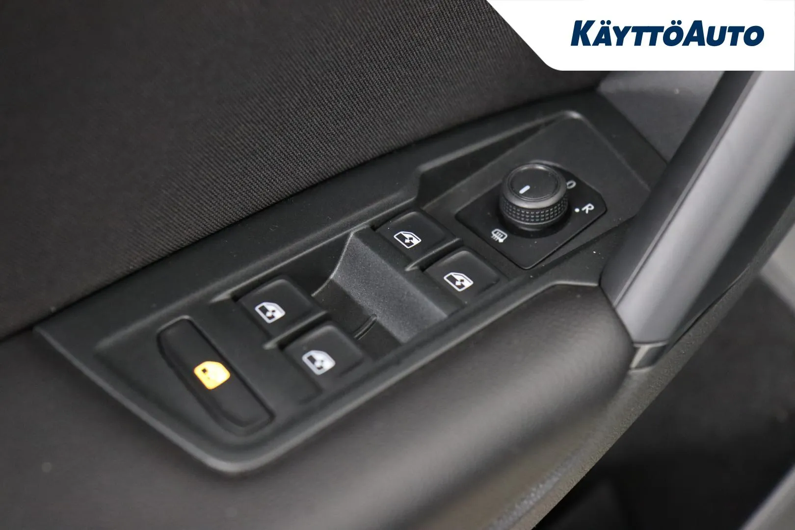 Volkswagen Tiguan FPC-888 carousel image