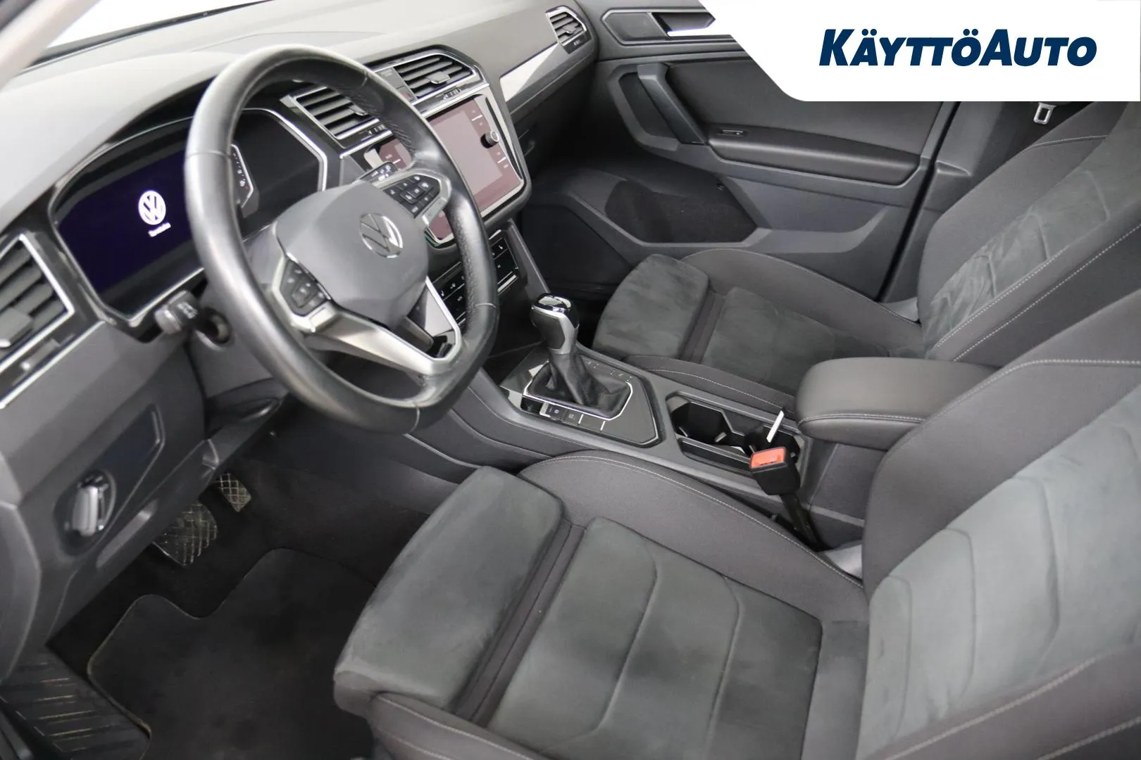 Volkswagen Tiguan FPC-888 carousel image